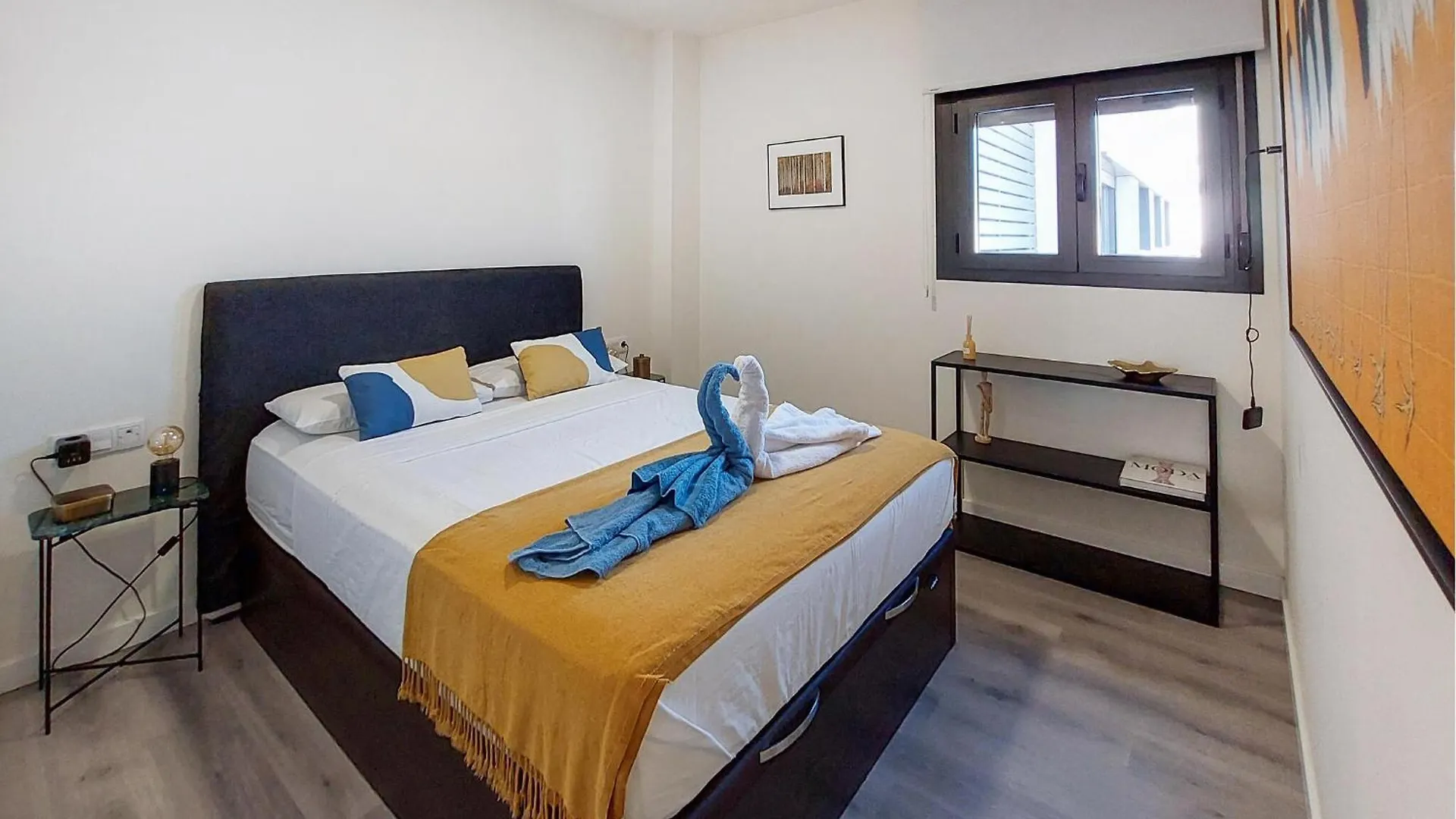 Cozy Apartment In Malaga With Kitchen 0*,  Espagne